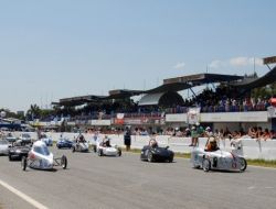 Güneş Enerjili Formula Araçları İzmit'te Yarışacak