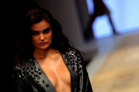 MERVE'DEN ACUN MEDYA'YA SALVOLAR