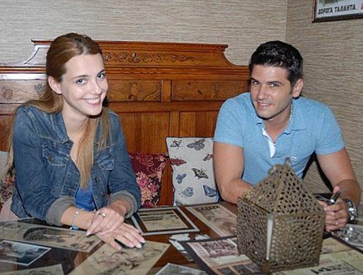 Selen ve Tolgahan ailelerini tanıştırdı