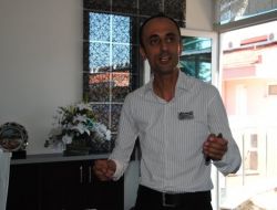 Tur Şirketi Mağduru 40 Kişi Otele Alınmadı