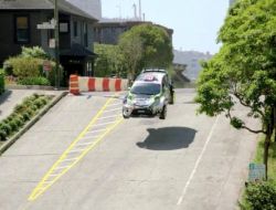 San Francisco Caddelerinde Nefes Kesen Otomobil Şovu