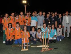 Kriket Turnuvası'nda Şampiyon Keçiören Bağlum Spor Oldu
