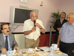 Vali Coş, Esnafın Sorunlarını Dinledi!