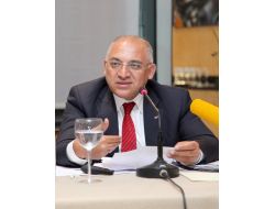 İhracatçı ‘Sıcak Para‘ Girişinden Kaygılı