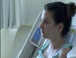 Kktc Başbakanı’ndan Rum Hastaya Ziyaret