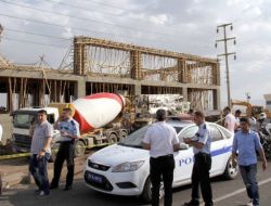 Diyarbakır’da İnşaat Kalıbı Çöktü: 3 Yaralı