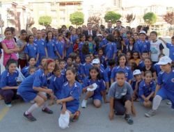 Pursaklar Belediye Başkanı Çetin, Yaz Spor Okulunu Ziyaret Etti