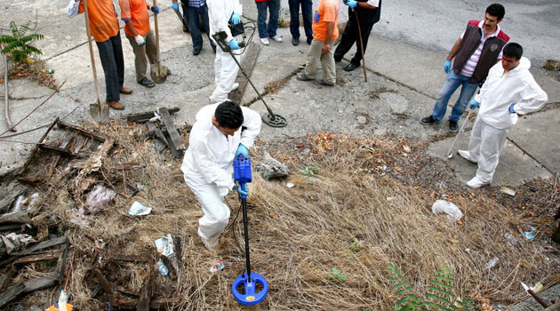 Küçükçekmece'de patlayıcı araması