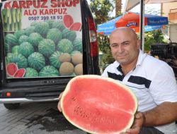 Sıcaktan Bunalanların İmdadına 'Alo Karpuz' Hattı Yetişiyor