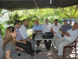 Ak Parti'li Vekiller Tatil Süresince Halkın Sorunlarını Dinleyecek