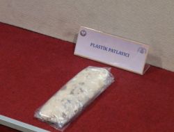 Küçükçekmece'de Bulunan Patlayıcılar Emniyette Sergilendi