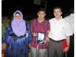 Sbs'de Viranşehir Birincisi Çağlayan Baran Ve Anafen Öğrencisi