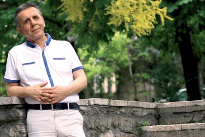 "İslamcı aydınlar iktidarın kanatları altına sığındı"