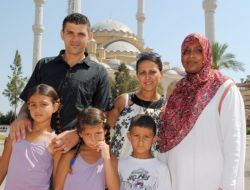 Avrupalı Müslüman Turistler, Ramazan'a 2 Gün Kala Ülkelerine Dönecek