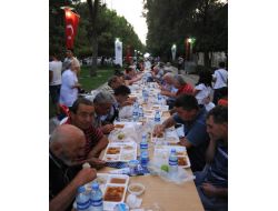 Ramazan Boyunca Mahalle Sofralarında Binlerce Antalyalı İftar Yapacak