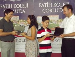 Sbs'de Çorlu Fatih Koleji'nden 2 Türkiye Birincisi Çıktı