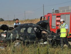 Çorum'da Trafik Kazası: 1 Ölü, 3 Yaralı