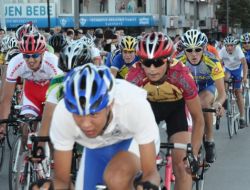 Uluslararası Muhsin Yazıcıoğlu Bisiklet Turnuvası Başladı