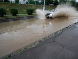 Moskova'da Düşen Yıldırımlar 3 Kişinin Ölümüne Sebep Oldu
