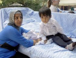 Evde Sağlık Hizmetleri, Yatağa Mahkum Çocukları Sünnet Ettirdi