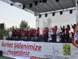 Gurbet Şöleninde 20 Bin Kişi Buluştu