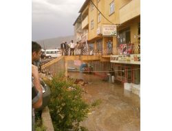 Paşalı'da Selden Zarar Gören Esnaf Belediyeyi Eleştirdi