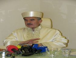 "Hacılarımızın Valizinin Değil;Gönül Dünyasının Dolmasını İstiyoruz!"