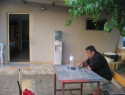 Kamış İle Bin 300 Lira Çaldılar