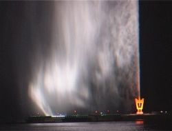 Cidde'deki Dünyanın En Yüksek Fıskiyesi Büyük İlgi Görüyor