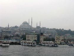Sis Kalktı; İstanbul Boğaz'ında Deniz Ulaşımı Normale Döndü!