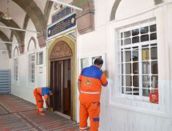 Camiler Ramazan’a Hazırlanıyor