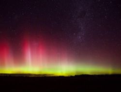 Atmosferde Eşsiz Güzellikte ‘auroralar’