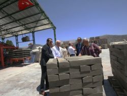 Özel İdare Çalışanları Elmalı'da İnceleme Yaptı