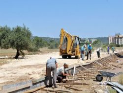 Kepez Belediyesi, Varsak’a Yeni Bir Park Daha Yapıyor