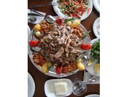 Osmanlı Hanedan Sofrası Ramazan’a Hazır