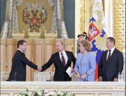 Putin’den Yöneticilere Sel Felaketi Fırçası