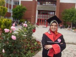 13 Yıl Sonra Mezun Olmanın Sevincini Yaşadı