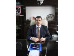 Köy Yollarında Sıcak Asfalt Hazırlığı