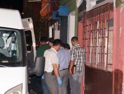 Fatih'te Kadın Cinayeti: Eşini Çocuklarının Önünde Öldürdü