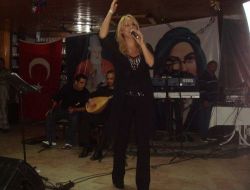 Türk Halk Müziği Sanatçısı Pınar Sağ: Çocuklarımıza Sağlıklı Alevi Öğretisini Öğretmemiz İçin Cemevine İhtiyacımız Var