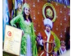 Çocuklarının Gözü Önünde Öldürülen Kadının Fotoğrafı