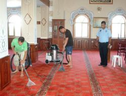 Akçay’daki Camilere Ramazan Temizliği Yapıldı