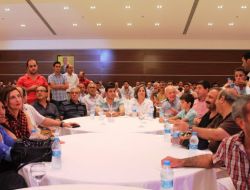 Bdp'liler Ahmet Türk'ün Düğününde Halay Çekti