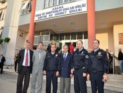 Adana Emniyet Müdürü Kesmez: Trafikte Üzerine Su Sıçrattı Diye Aracın İçindekileri Silahla Tarayanlar Var