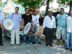 Fethiye'de Davulcular 1 Saat 15 Dakika Çalabilecek