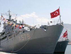 Deniz Kuvvetleri'ne Bağlı Savaş Gemileri Kktc'ye Geldi