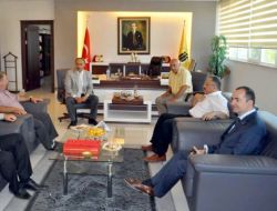 Malatyalı İşadamlarından Rektör Çelik'e Hayırlı Olsun Ziyareti