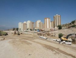 Açıktan Kanalın Aktığı Yer, Ege'nin En Güzel Parkı Olacak