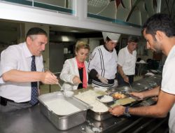 Bolu’da Binlerce İnsan İftarda Buluştu