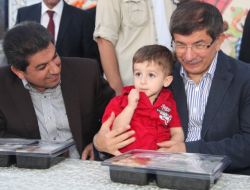 İftar Sofrasında Çocuk Bereketi